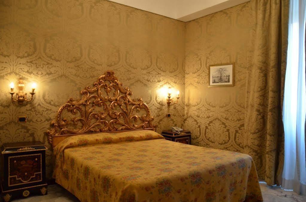 Hotel Des Epoques Řím Exteriér fotografie